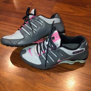 Nike shox Athletic Sneakers